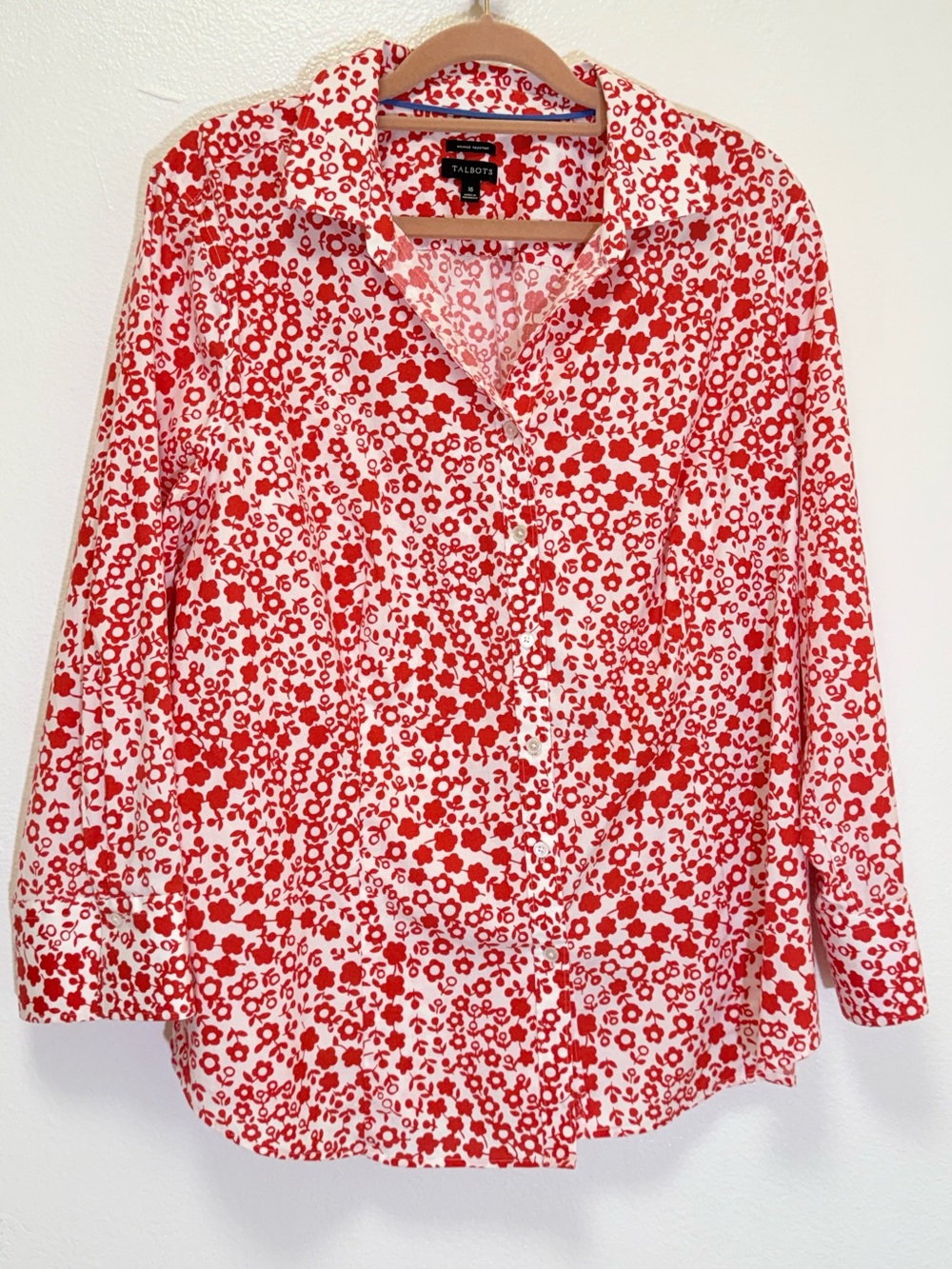 Talbots - Wrinkle Resistant Red and White Floral Button Front Shirt - size 16